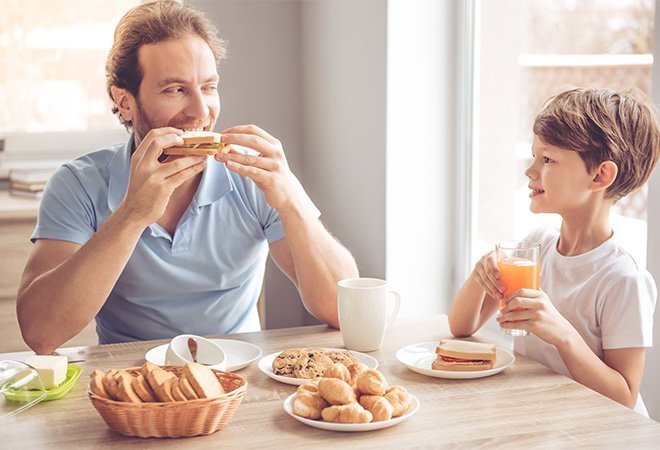 Grecian <em>Living</em>